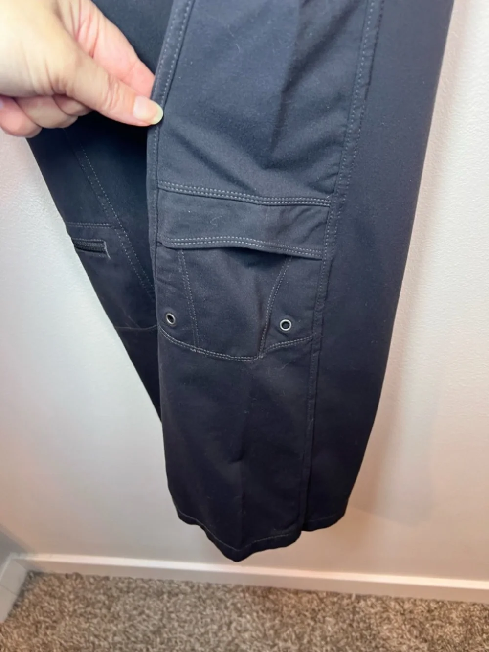 Athleta Pilayo Dipper Pants Dark Gray Pull On Low-Rise Boot-Cut Pockets Sz Small - Picture 10 of 12